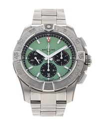Breitling Avenger B01 Chronograph AB0147